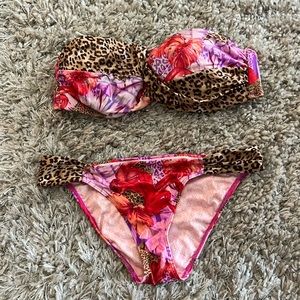 Victoria Secret bikini